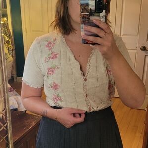 Floral Embroidered Cream Top